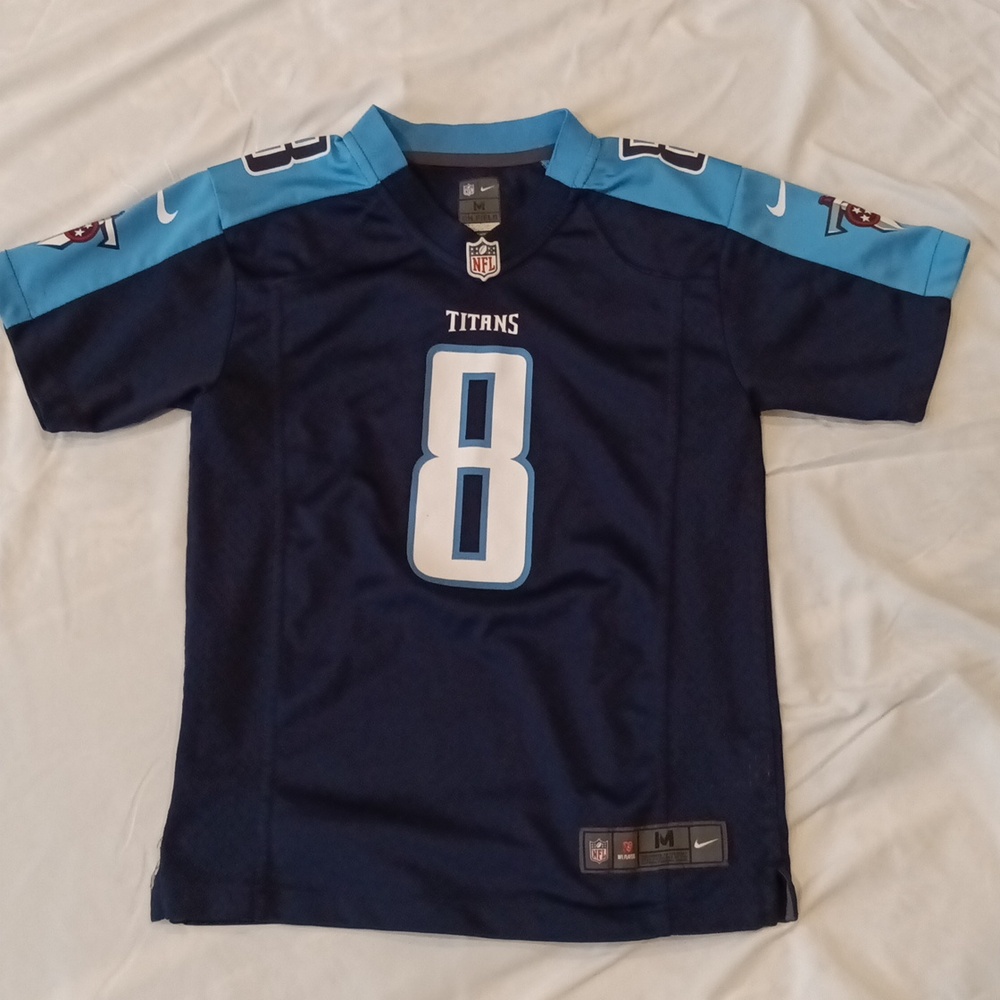 Marcus Mariota titans jersey, kids medium